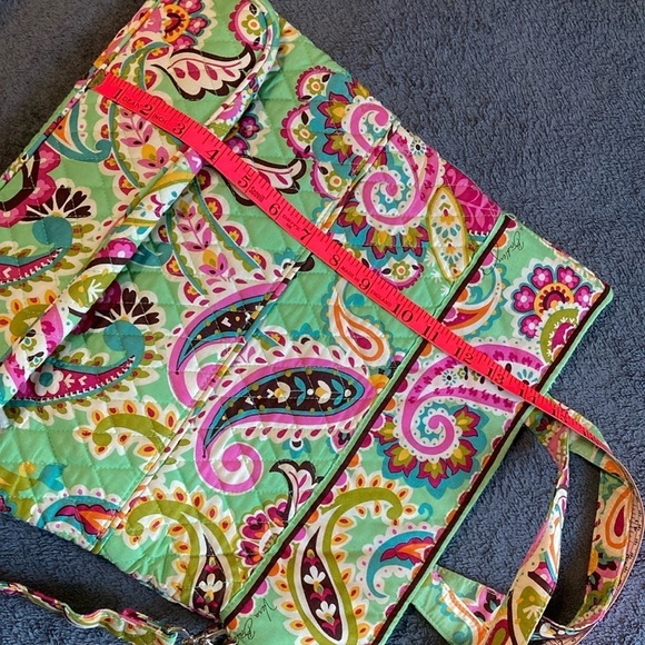 Vera Bradley convertible crossbody Tutti Frutti bag with shoulder strap - Picture 6 of 7